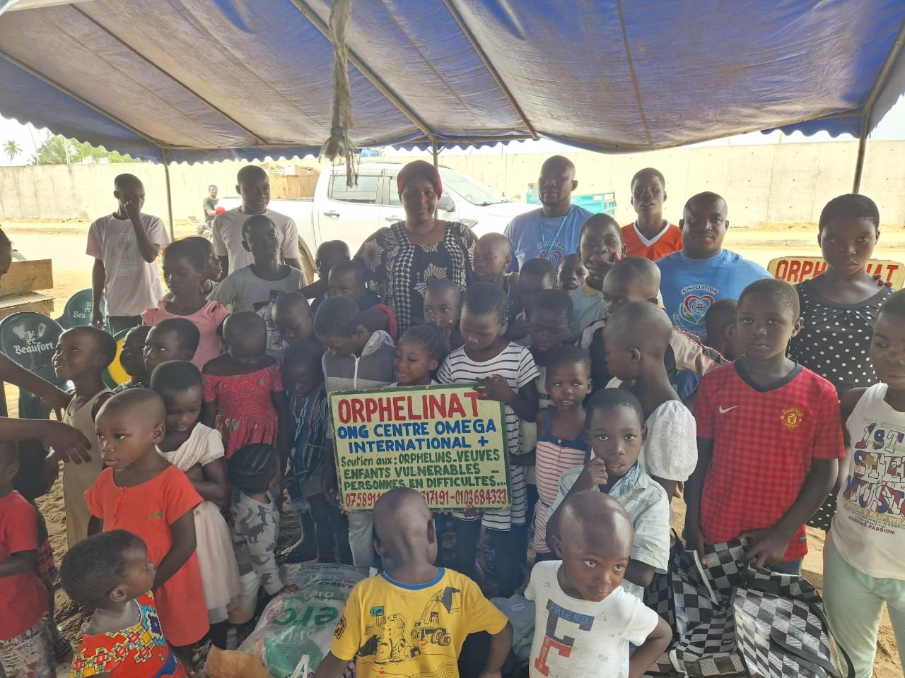 DON A L'ORPHELINAT CENTRE OMEGA INTERNATIONAL